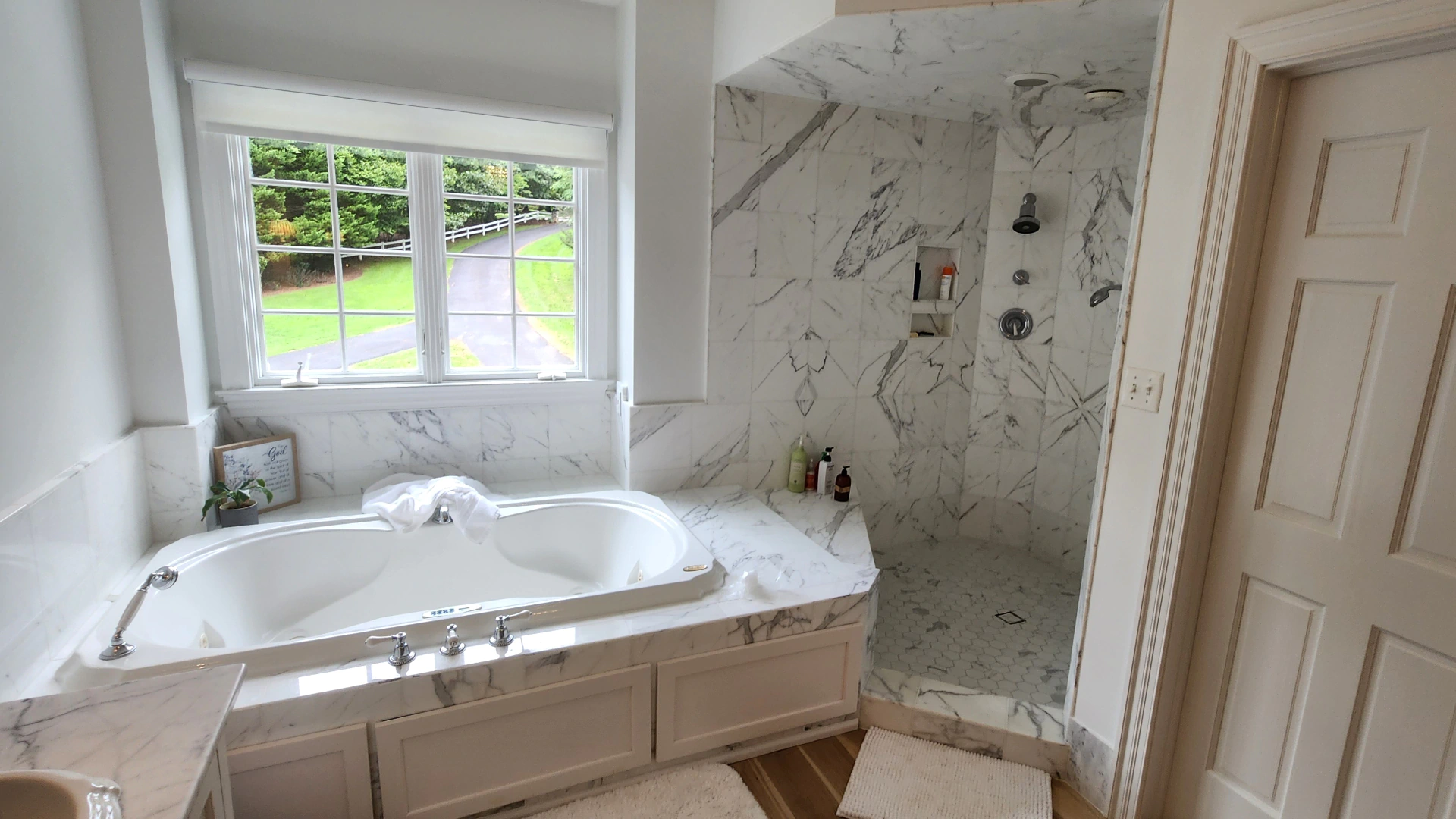 Tile Contractor Serving Forest, VA (1)